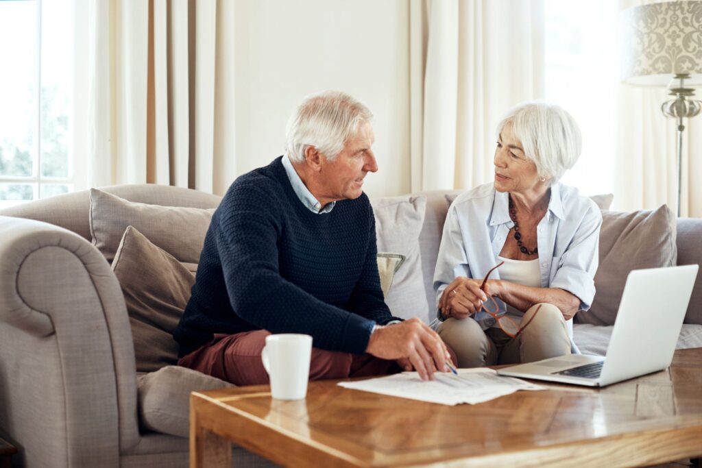 How does the lump-sum death benefit work for retirees?